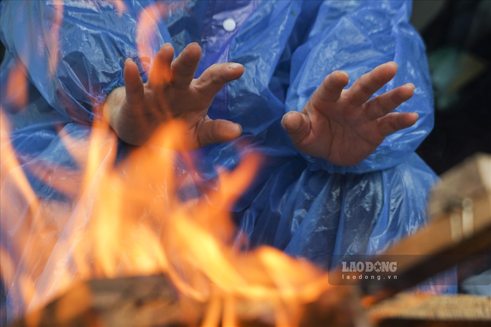 Thời tiết miền Bắc sắp đón không khí lạnh mạnh, Hà Nội thấp nhất 10°C